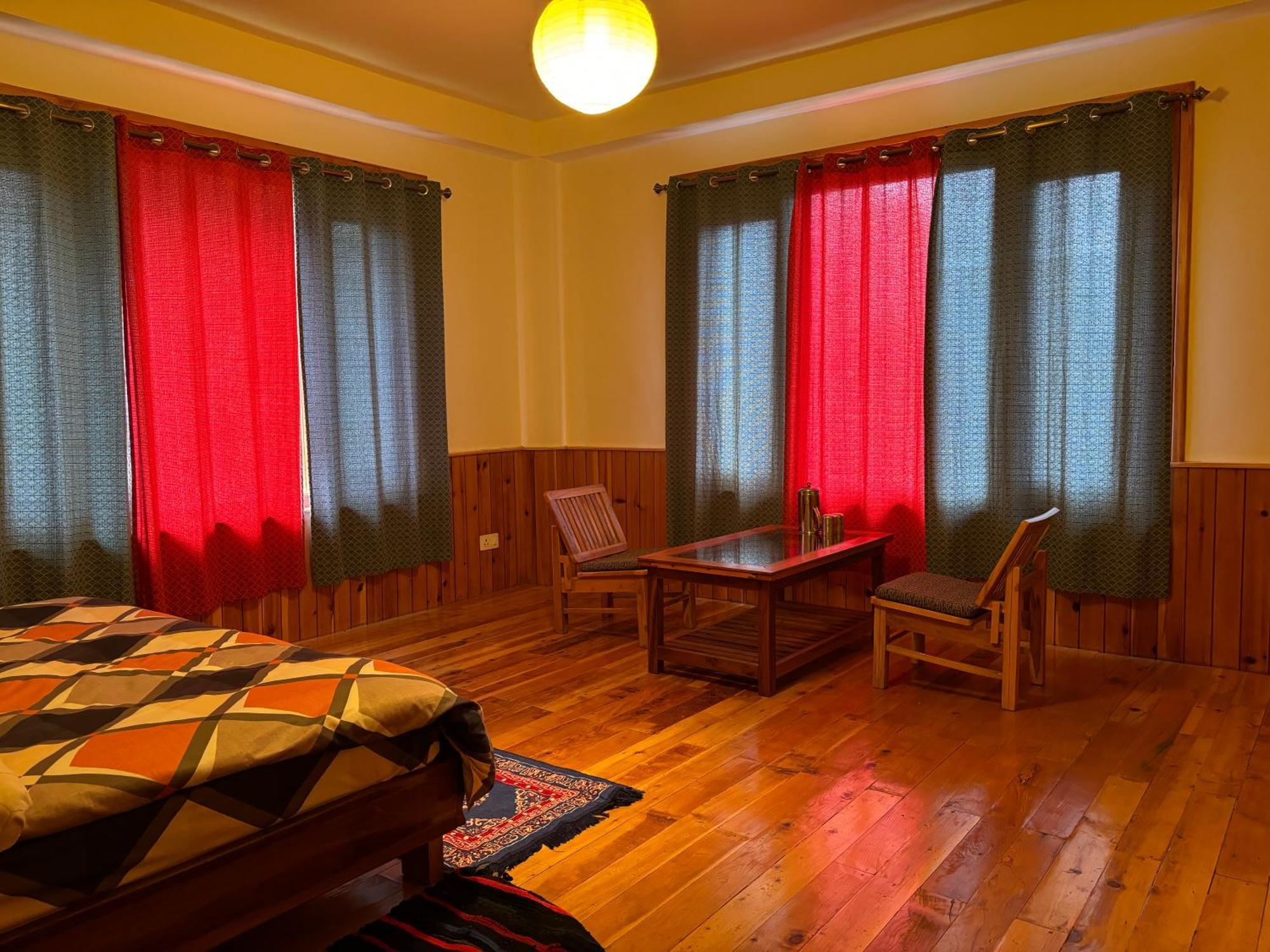 Toshim Homestay Sāngla Exterior foto